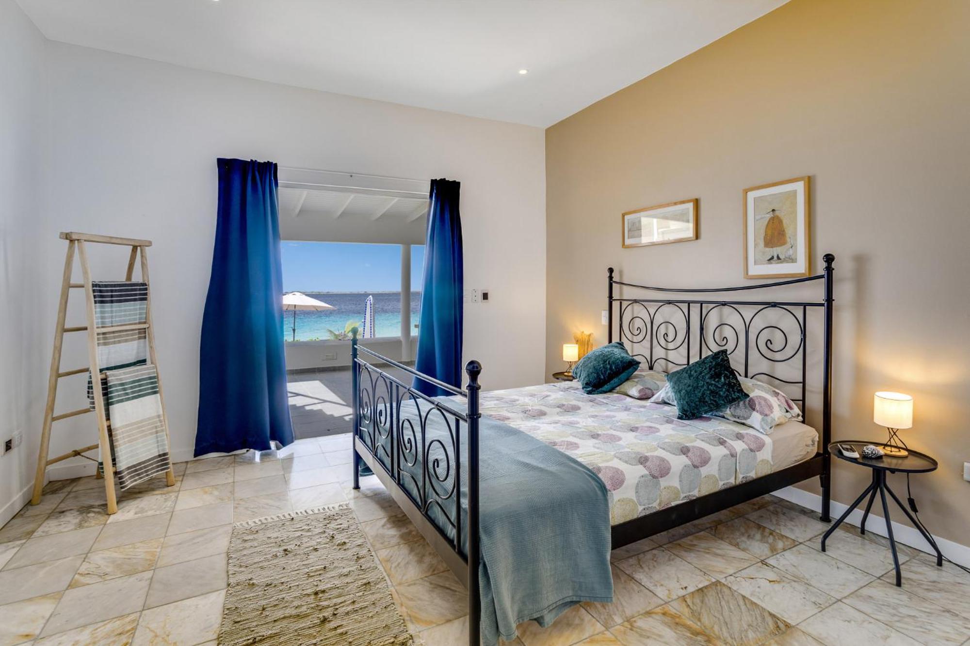 Oceanfront - Villa Port Of Call - Playa Dış mekan fotoğraf