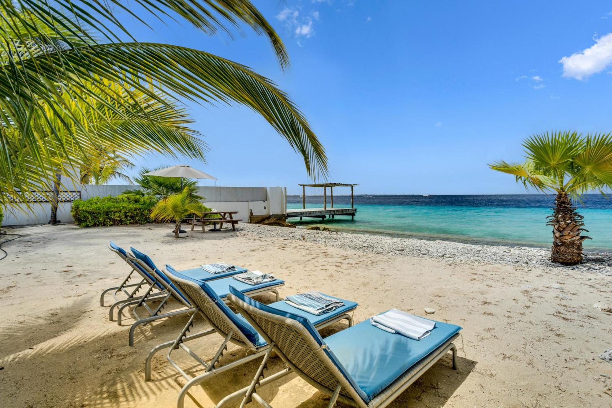 Oceanfront - Villa Port Of Call - Playa Dış mekan fotoğraf