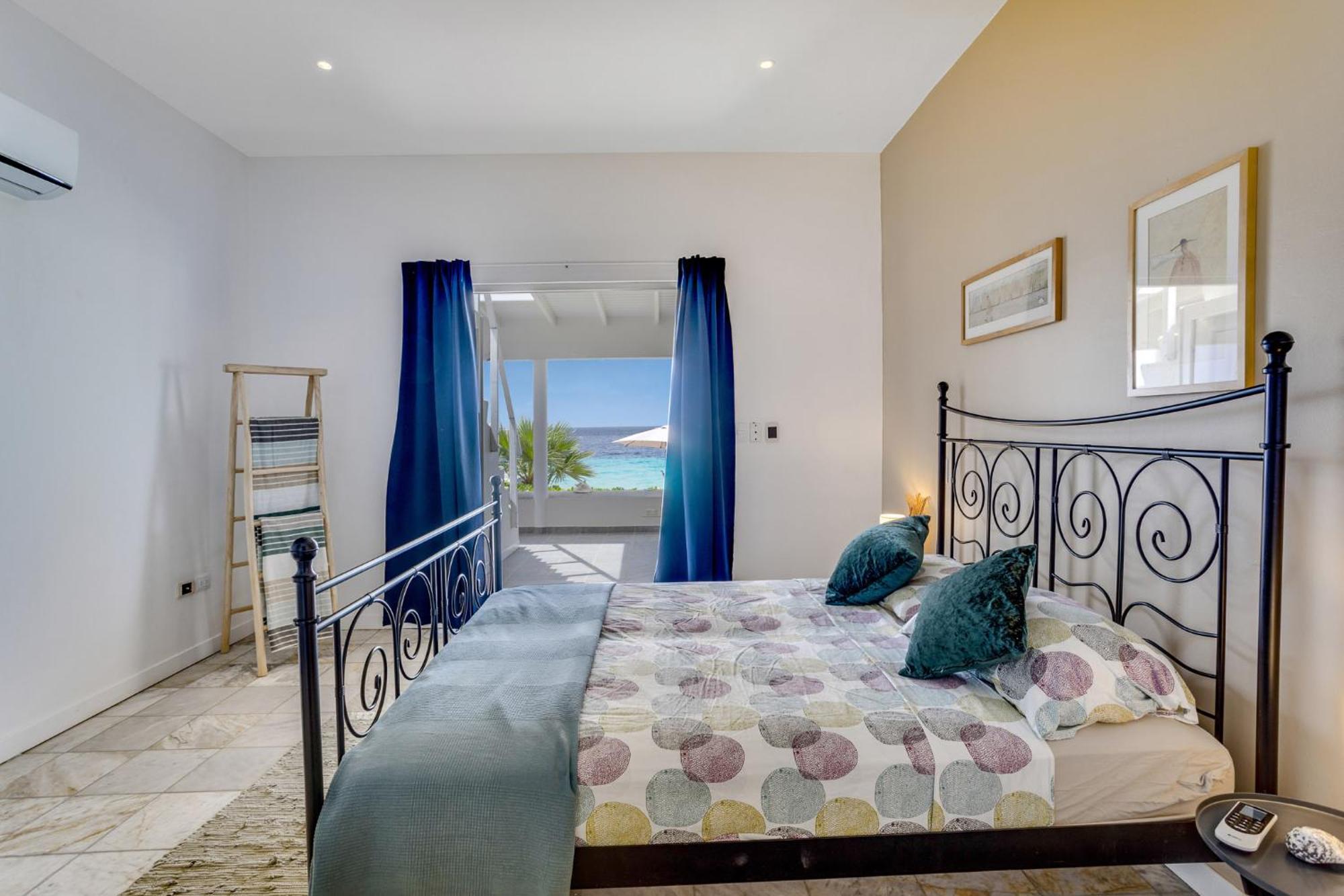 Oceanfront - Villa Port Of Call - Playa Dış mekan fotoğraf