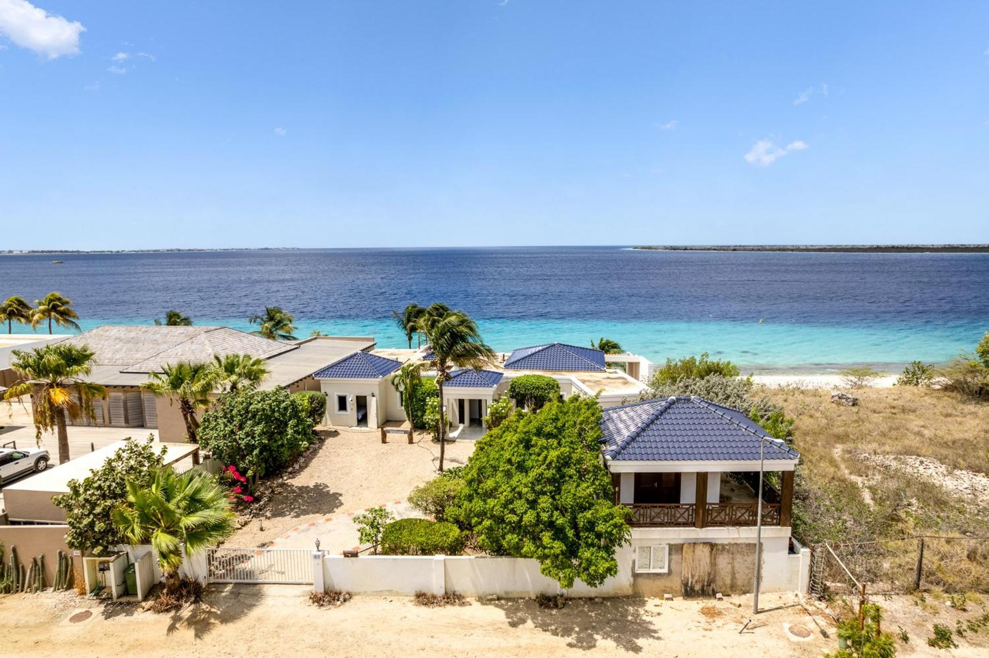 Oceanfront - Villa Port Of Call - Playa Dış mekan fotoğraf