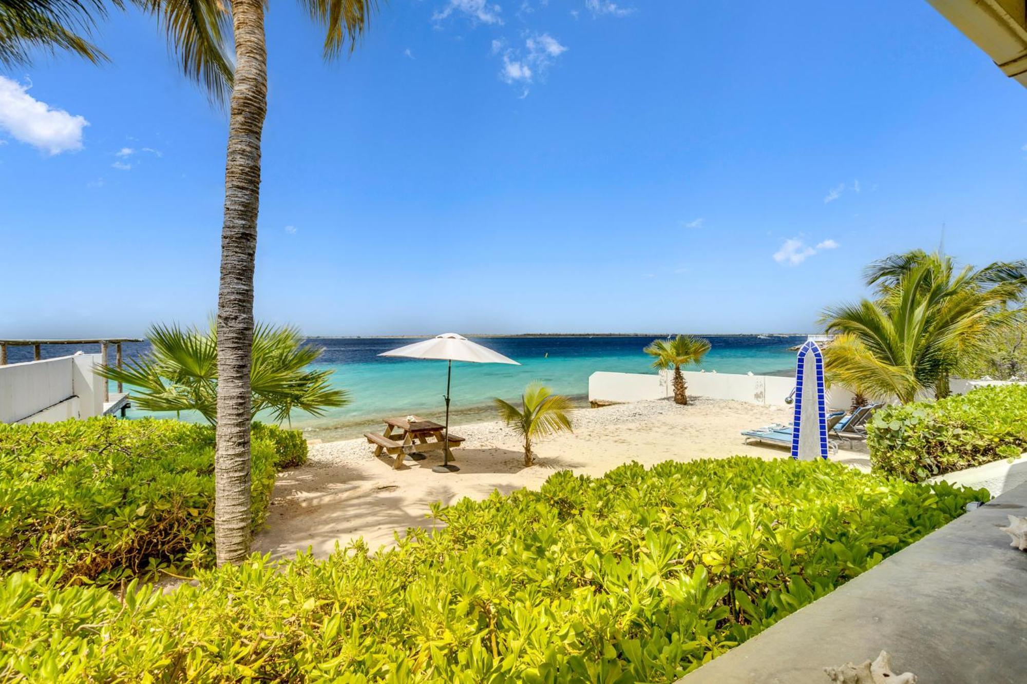 Oceanfront - Villa Port Of Call - Playa Dış mekan fotoğraf