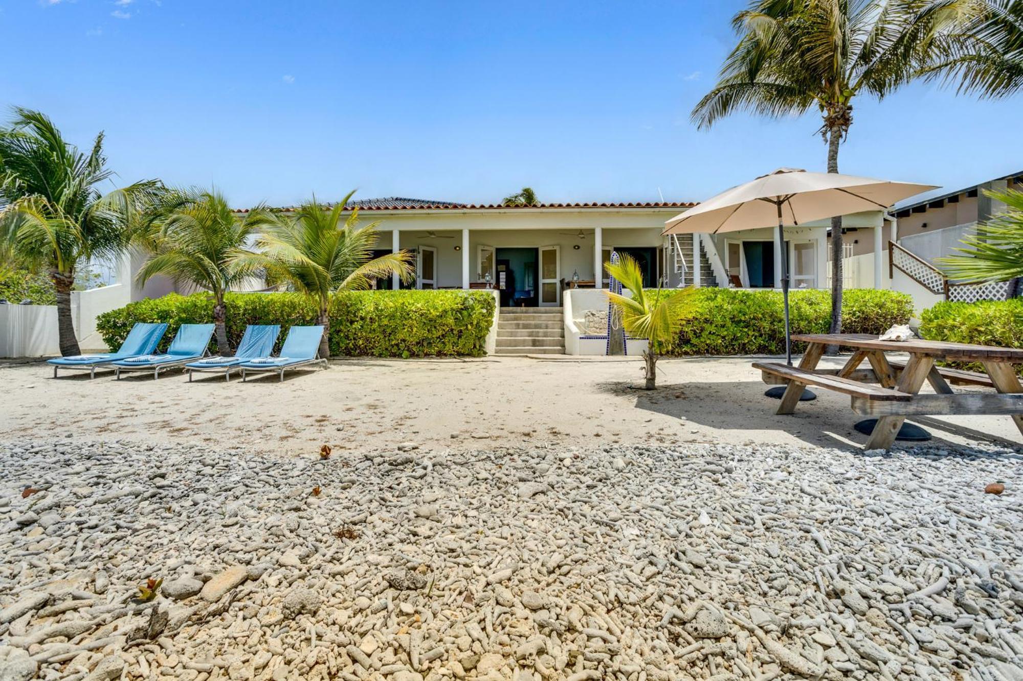Oceanfront - Villa Port Of Call - Playa Dış mekan fotoğraf